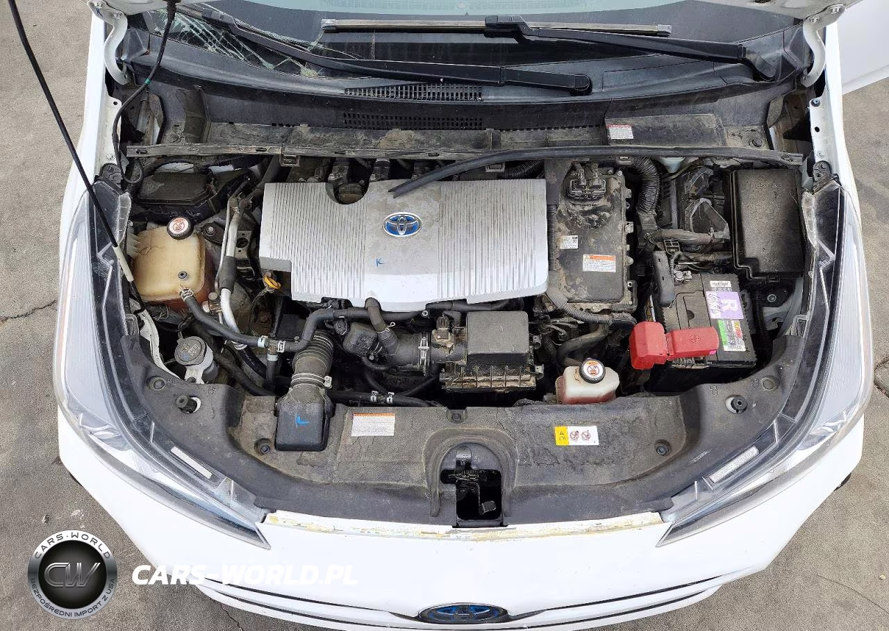 2020 Toyota Prius Le VIN:JTDKARFU4L3110122 - 11