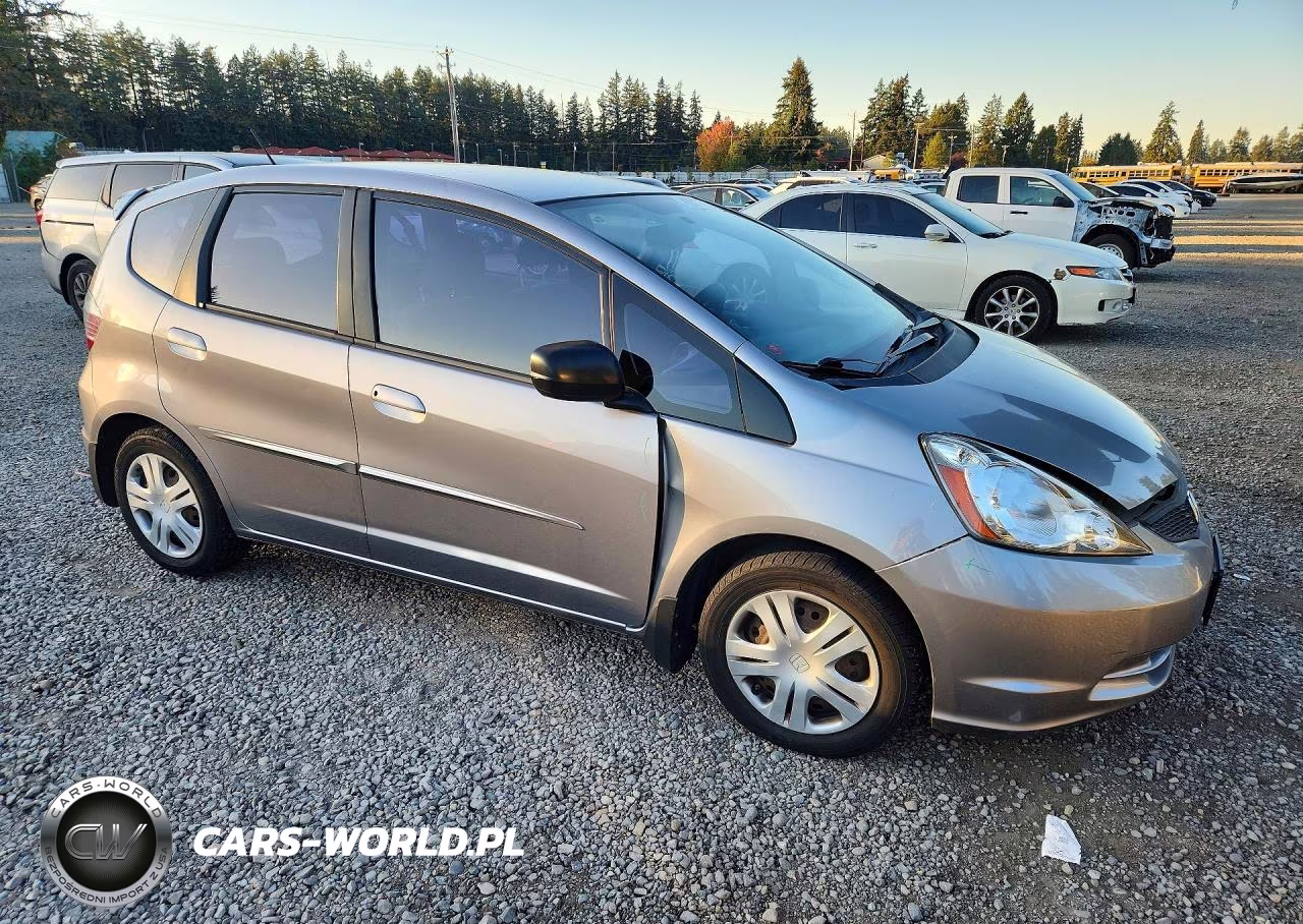 2009 Honda Fit VIN:JHMGE88299S015259 - 4