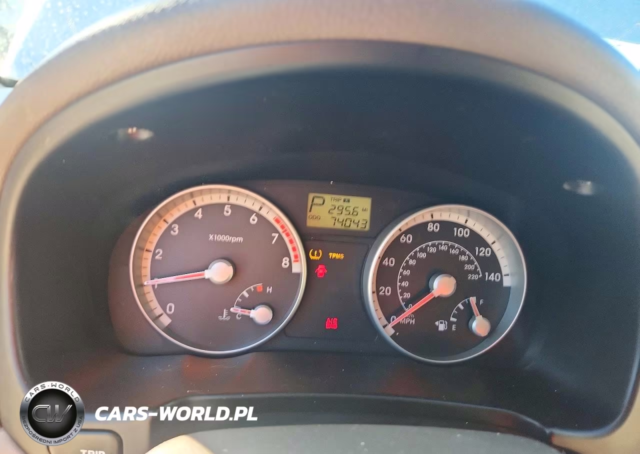 2008 Hyundai Accent Gls VIN:KMHCN46C98U267869 - 9