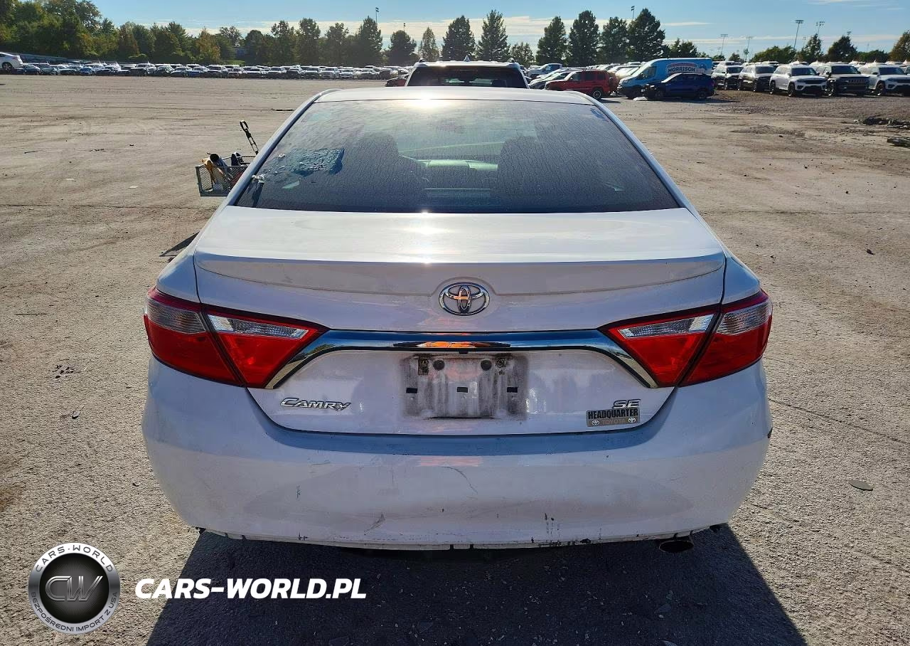 2017 Toyota Camry Se VIN:4T1BF1FK6HU728153 - 6