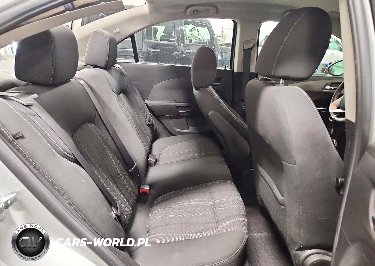 2018 Chevrolet Sonic Lt VIN:1G1JD5SH2J4120426 - 10