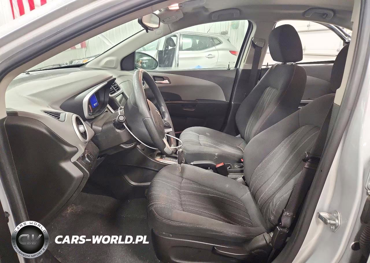 2018 Chevrolet Sonic Lt VIN:1G1JD5SH2J4120426 - 7