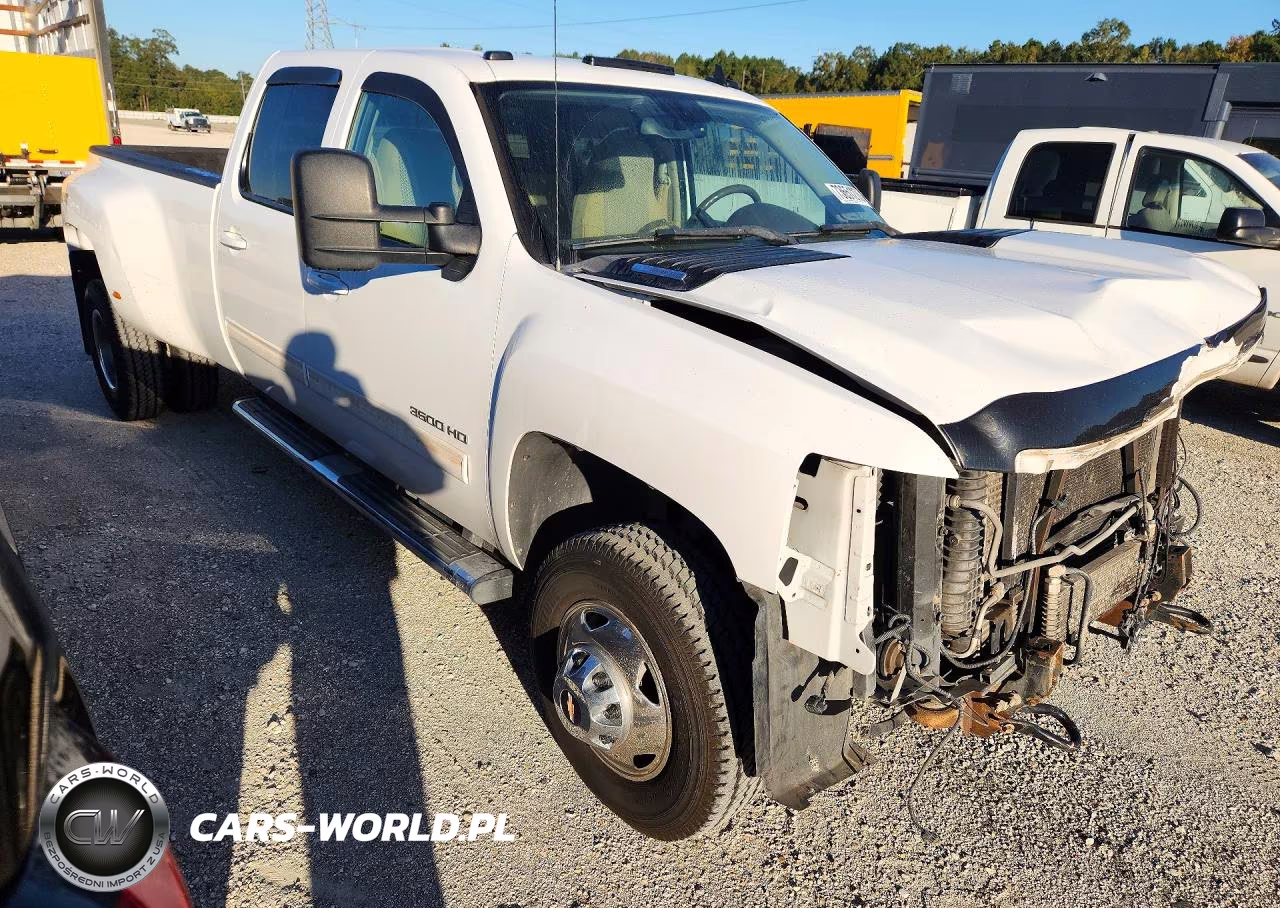 2011 Chevrolet Silverado K3500 Ltz VIN:1GC4K1C82BF155720 - 4