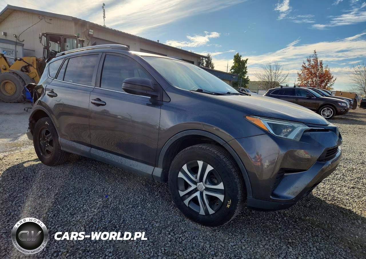 2017 Toyota Rav4 Le VIN:2T3ZFREV5HW389286 - 4