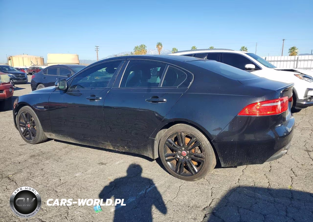 2017 Jaguar Xe Prestige VIN:SAJAE4BG9HA957614 - 2