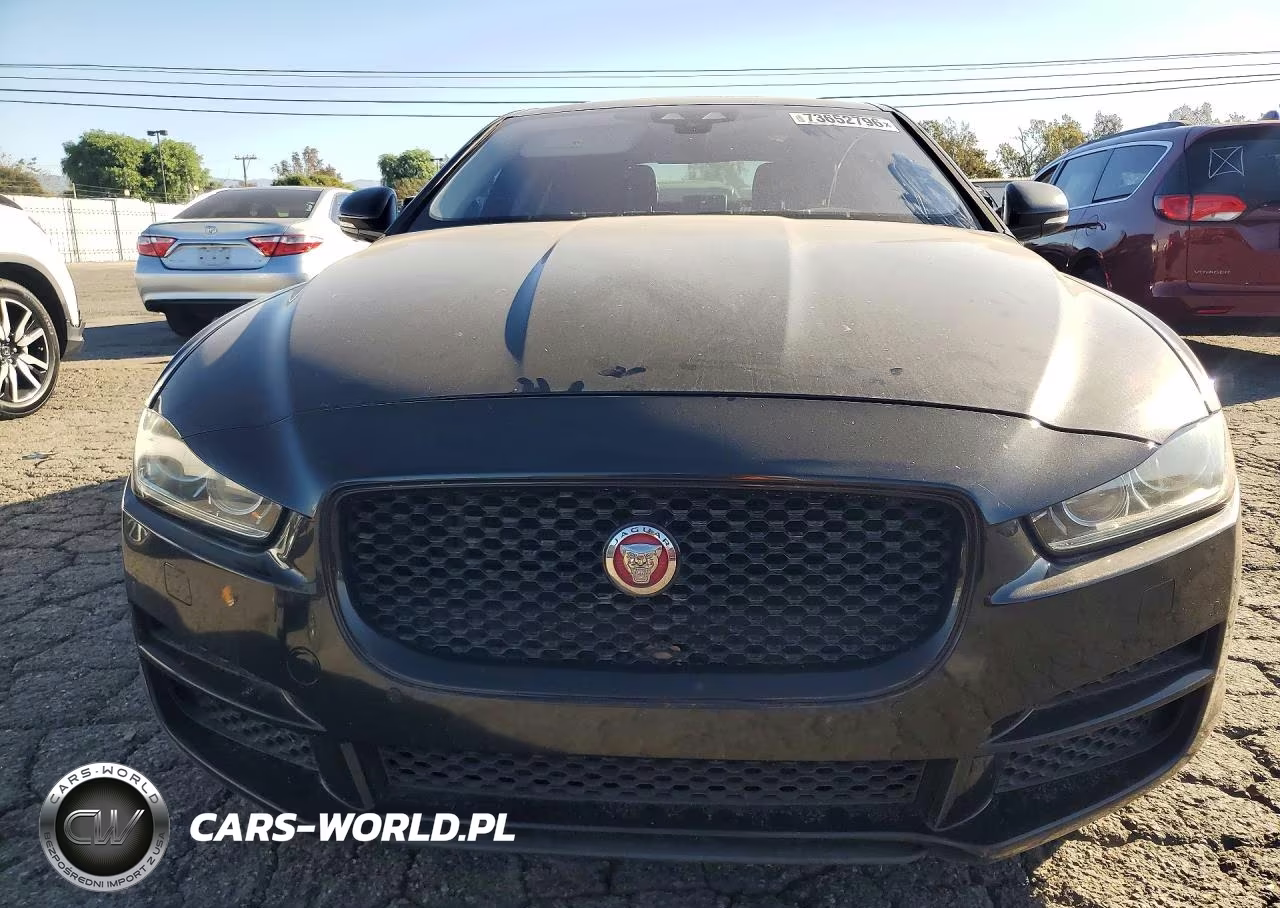2017 Jaguar Xe Prestige VIN:SAJAE4BG9HA957614 - 5