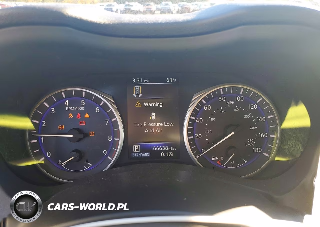 2015 Infiniti Q50 Premium VIN:JN1BV7AR2FM390961 - 9