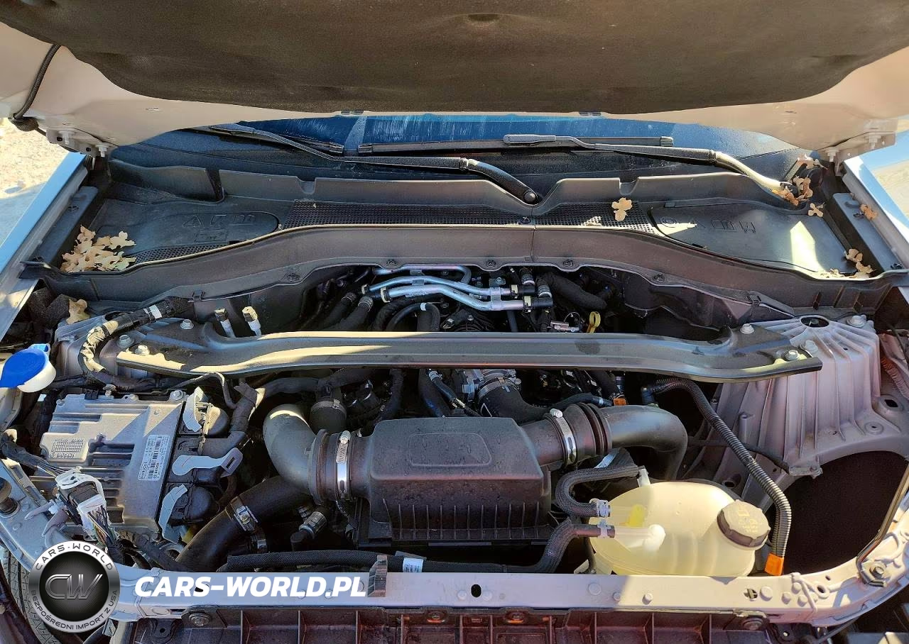 2025 Ford Explorer Platinum VIN:1FMWK8HC9SGA92555 - 12