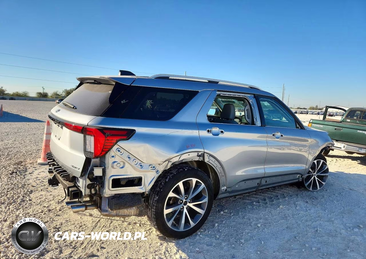 2025 Ford Explorer Platinum VIN:1FMWK8HC9SGA92555 - 3