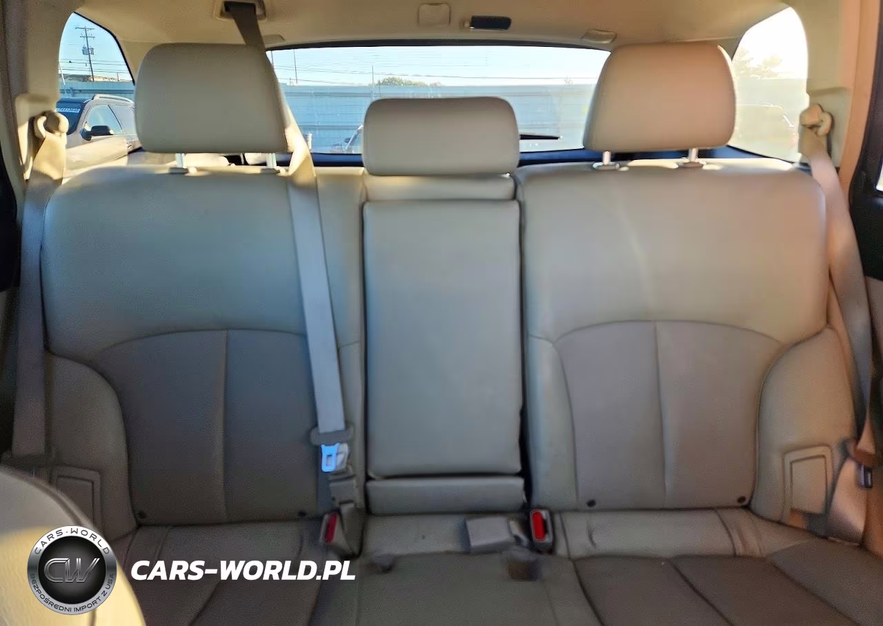2012 Subaru Outback 3.6R Limited VIN:4S4BRDKC2C2268694 - 10