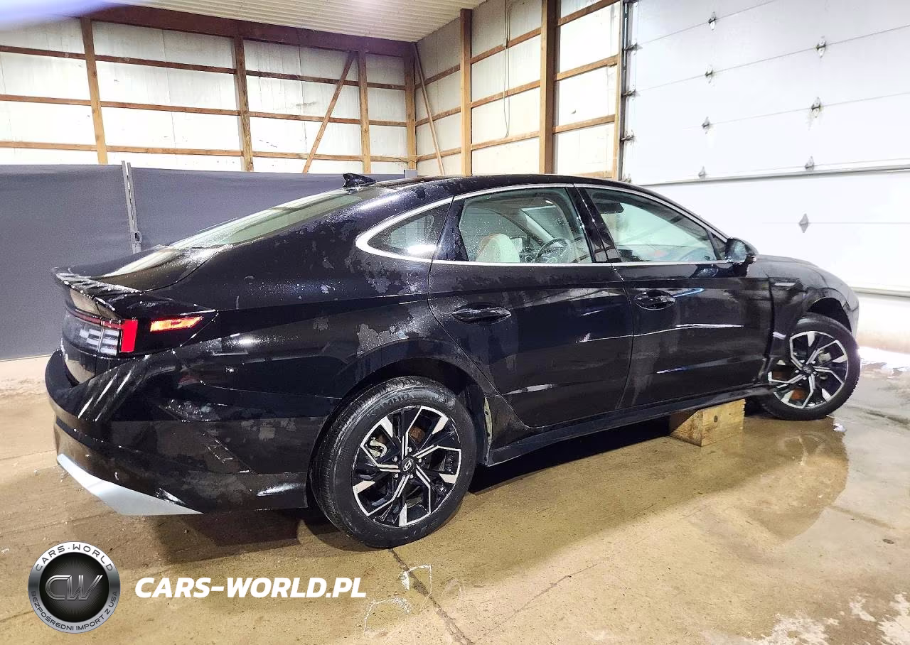 2025 Hyundai Sonata Sel VIN:KMHL64JA4SA482264 - 3