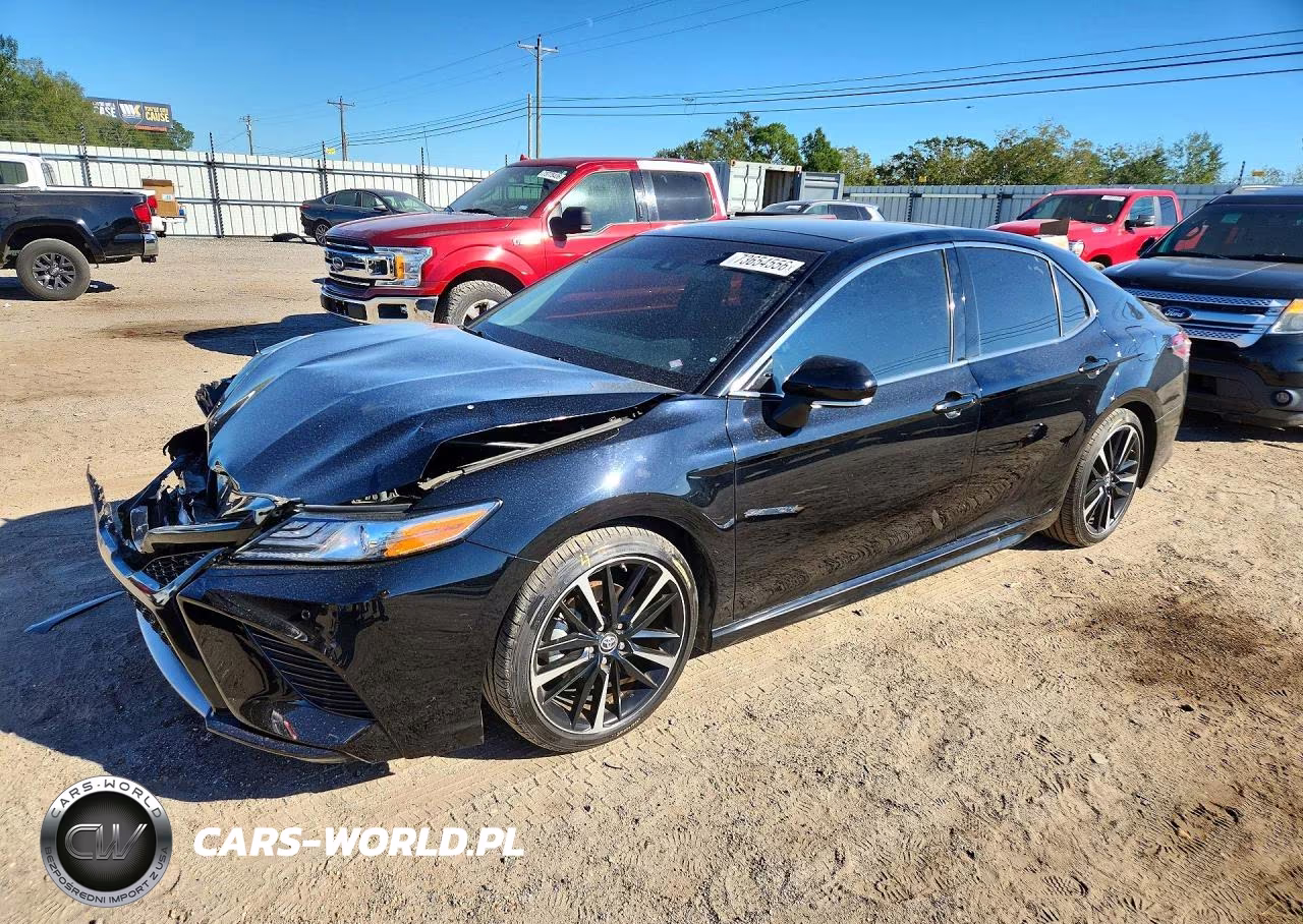 2018 Toyota Camry Xse VIN:4T1B61HK4JU135135 - 1