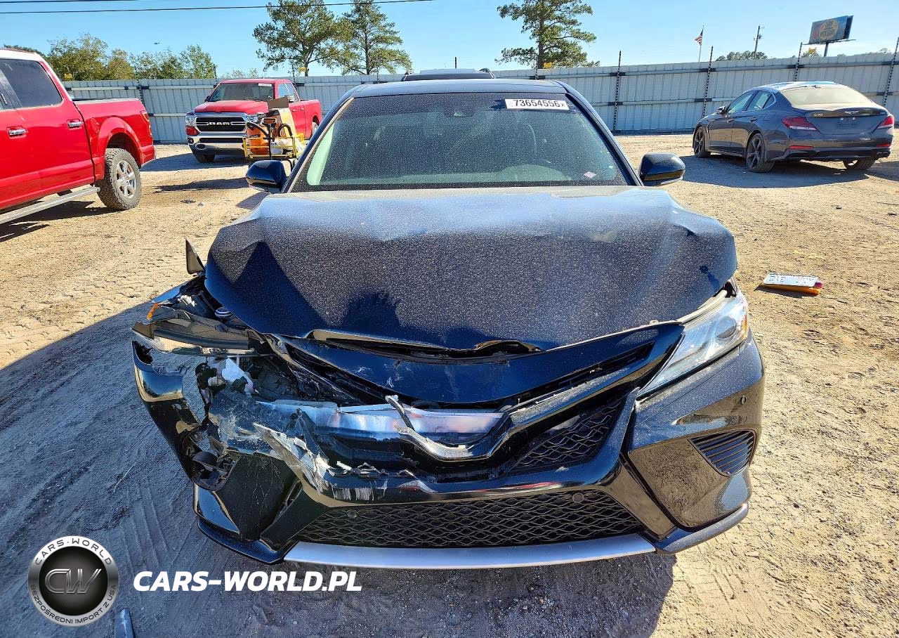 2018 Toyota Camry Xse VIN:4T1B61HK4JU135135 - 5