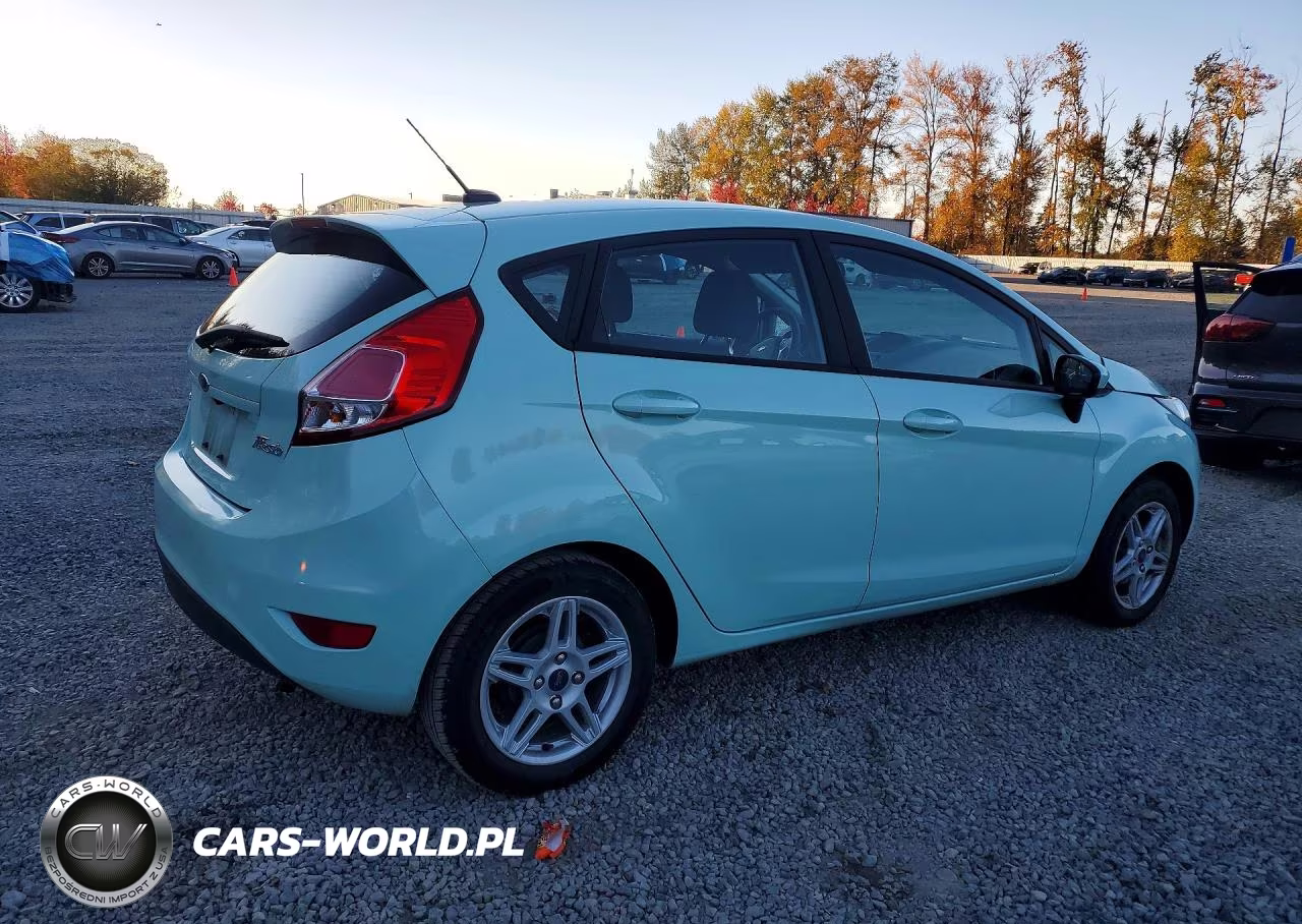 2018 Ford Fiesta Se VIN:3FADP4EJ4JM127800 - 3