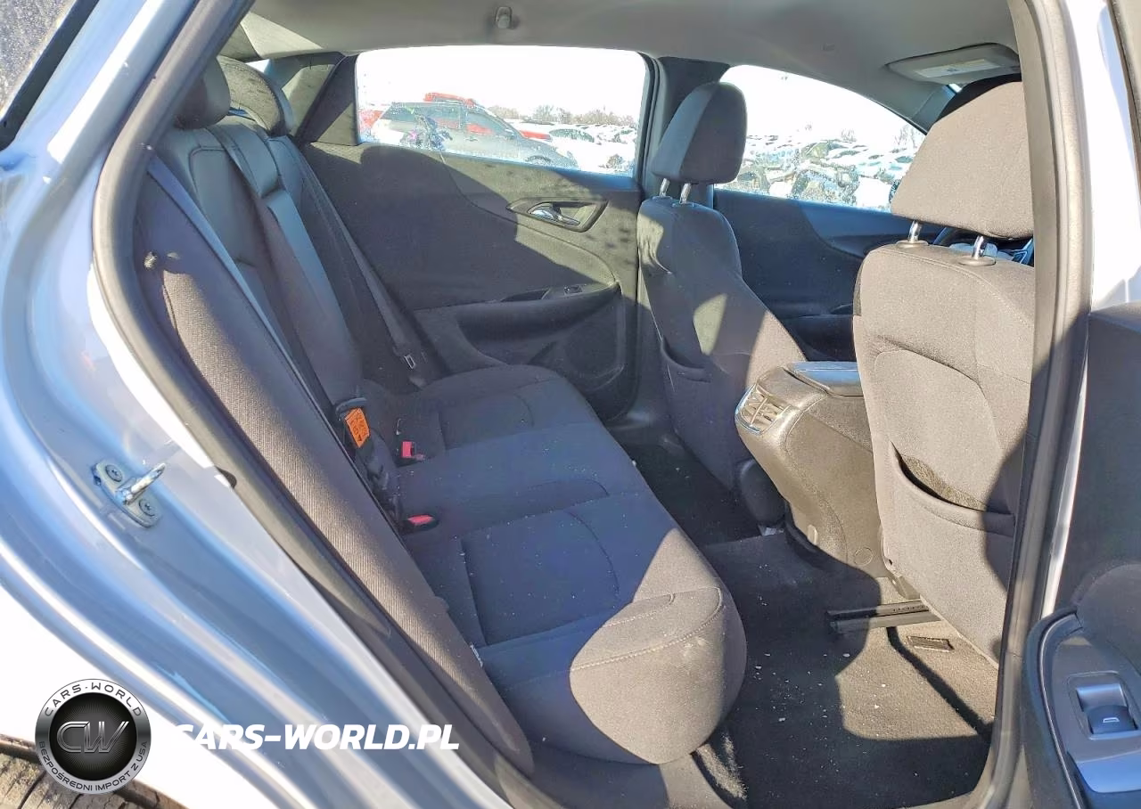 2018 Chevrolet Malibu Lt VIN:1G1ZD5ST5JF139869 - 10