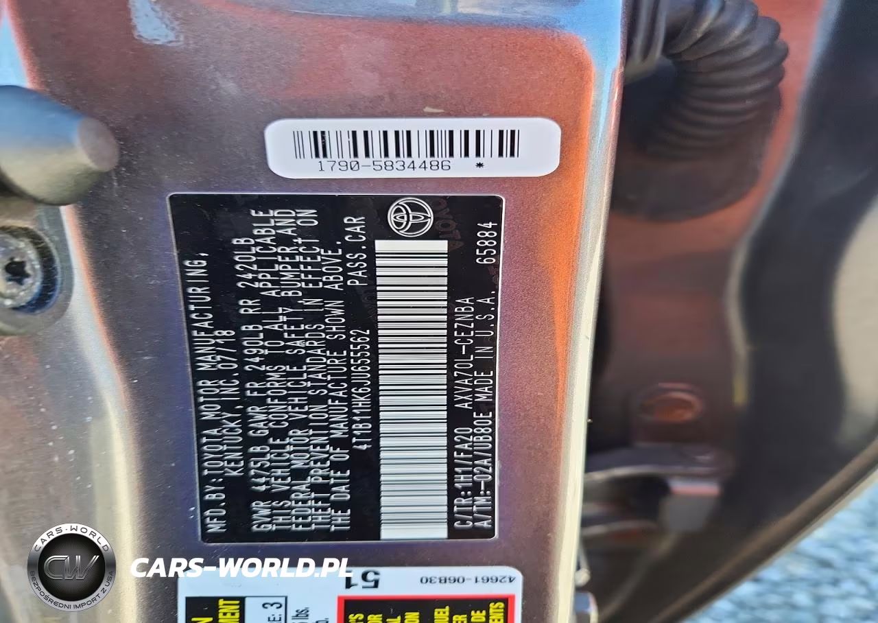 2018 Toyota Camry Le VIN:4T1B11HK6JU655562 - 12