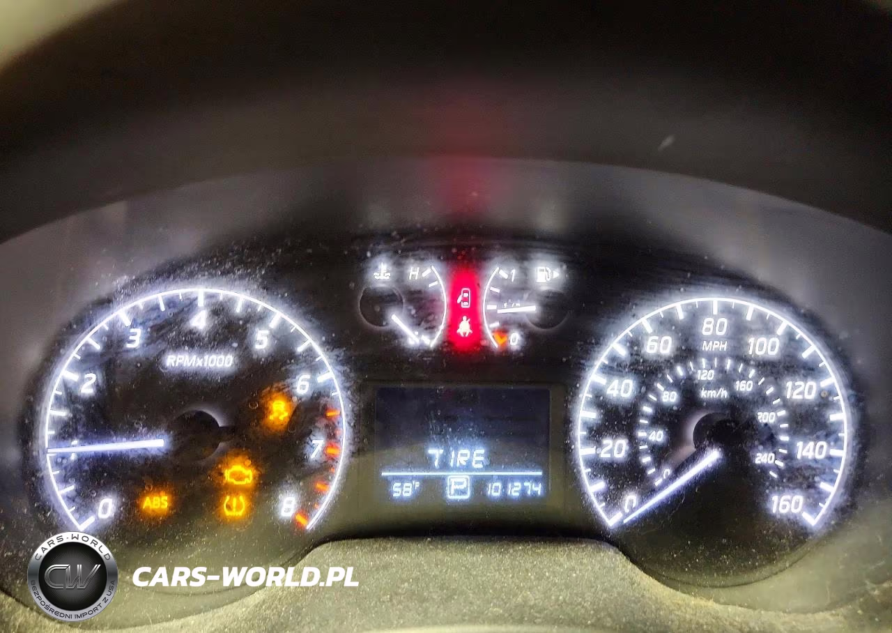 2014 Nissan Sentra S VIN:3N1AB7AP1EL645255 - 9