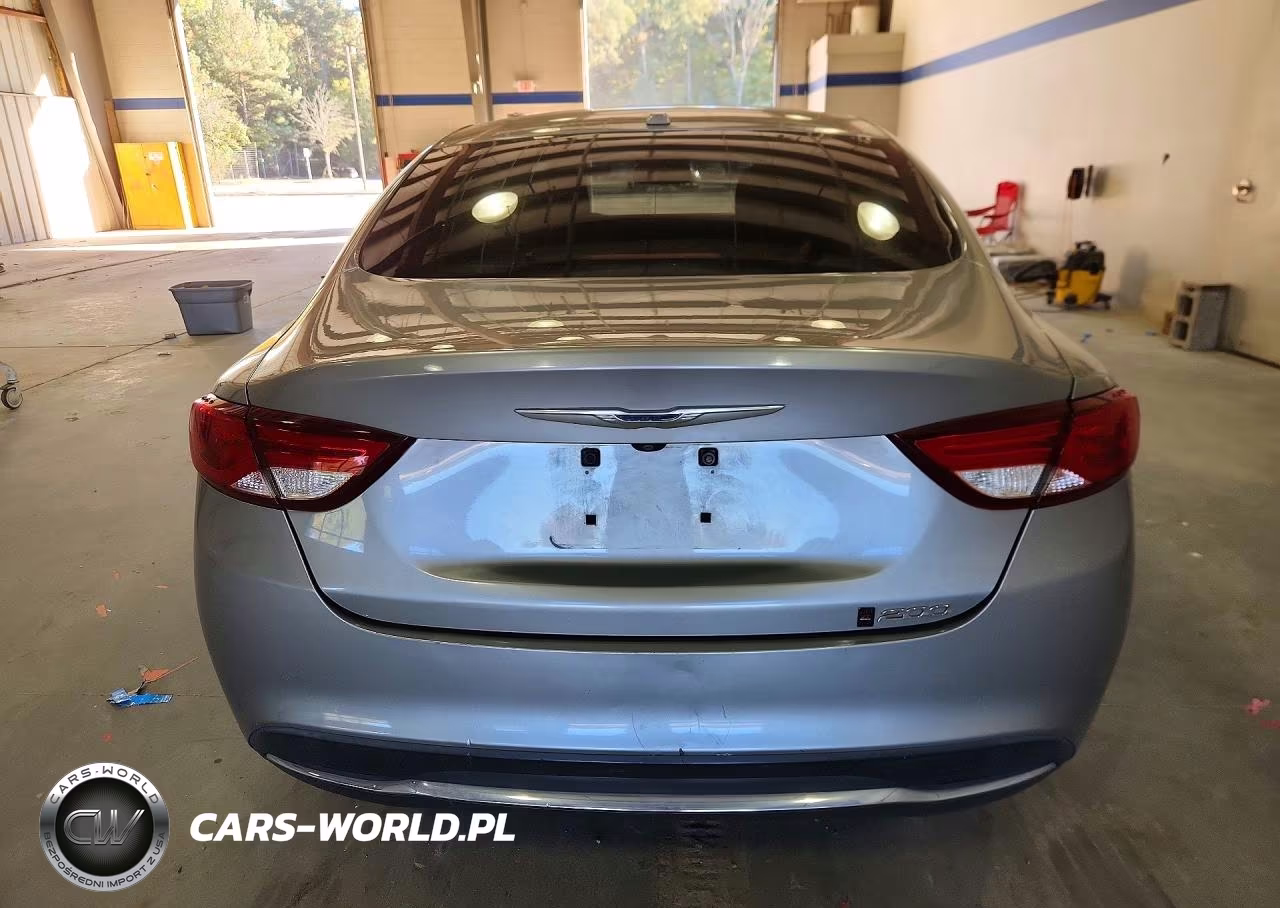 2015 Chrysler 200 Limited VIN:1C3CCCAB7FN702872 - 6