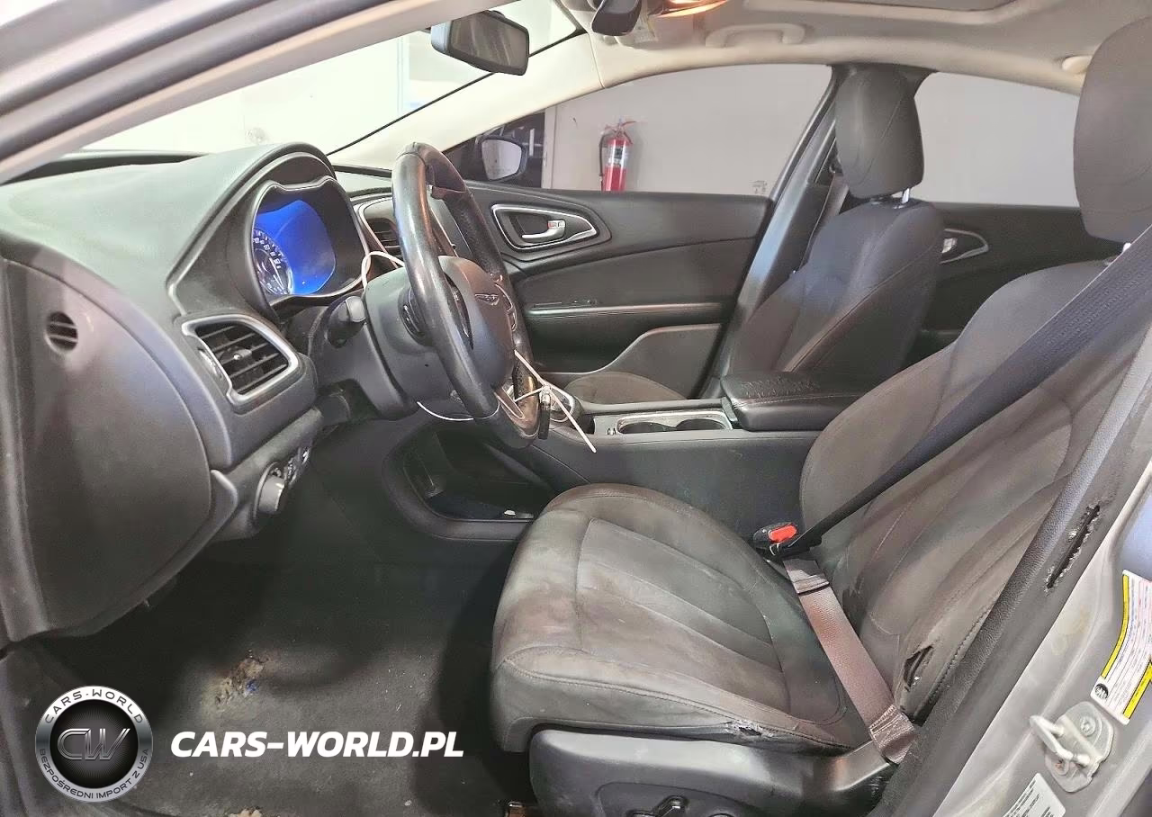 2015 Chrysler 200 Limited VIN:1C3CCCAB7FN702872 - 7