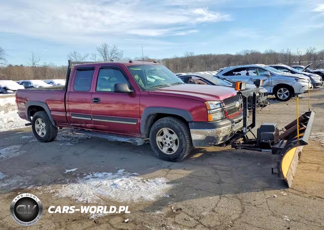 2004 Chevrolet Silverado K1500 VIN:2GCEK19T641281184 - 4