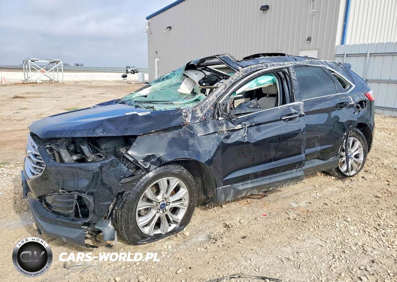 2021 Ford Edge Titanium