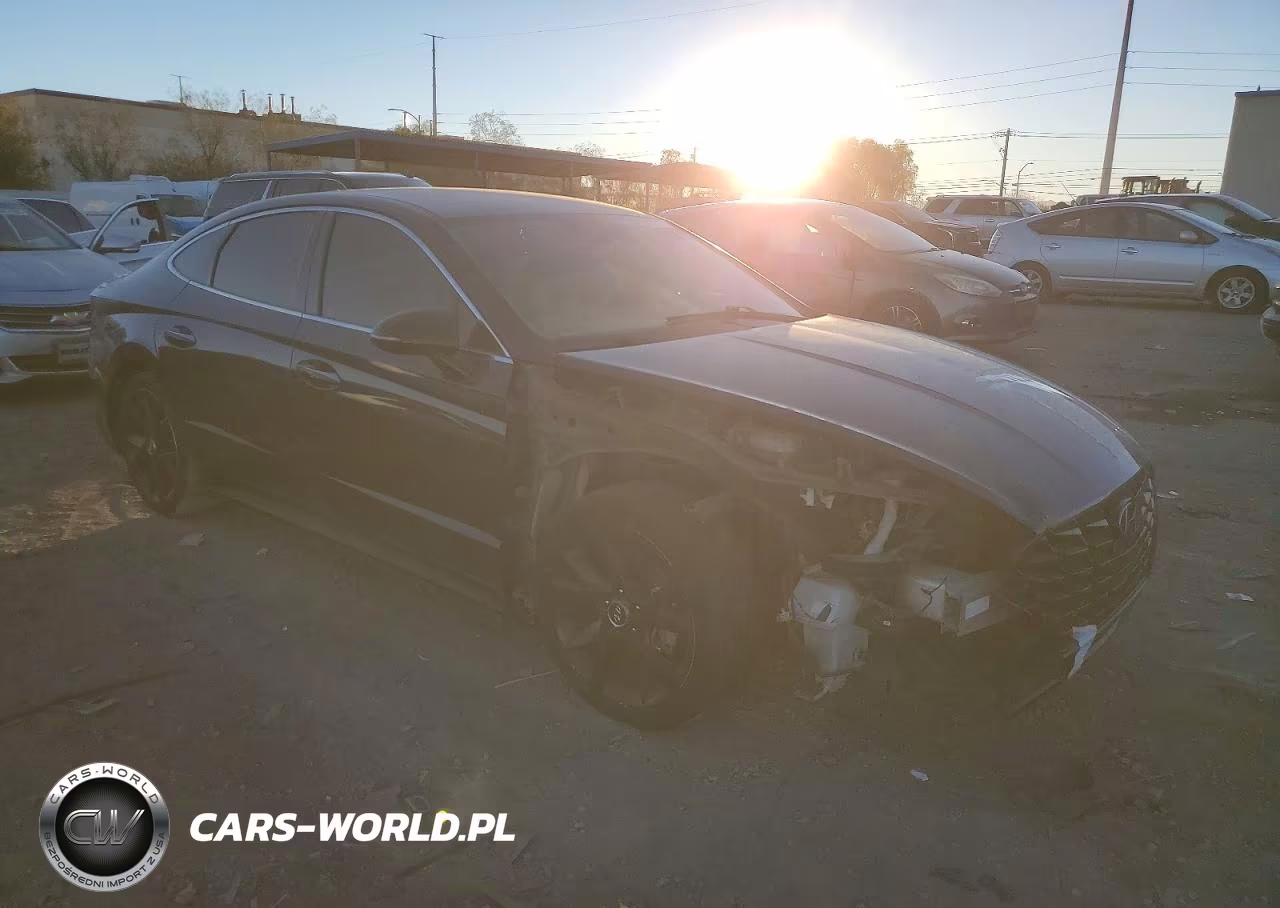 2021 Hyundai Sonata Sel Plus VIN:5NPEJ4J2XMH064923 - 4
