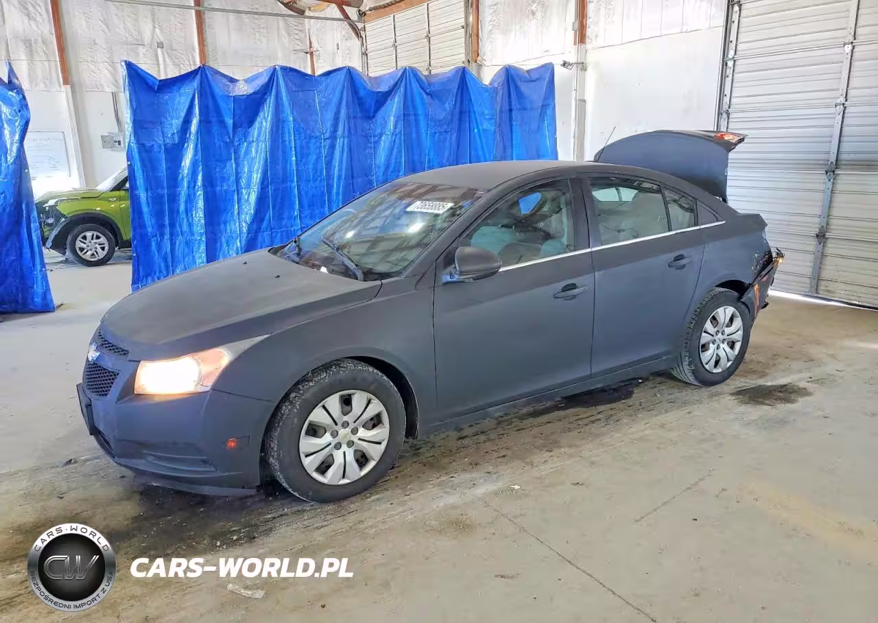 2012 Chevrolet Cruze Ls