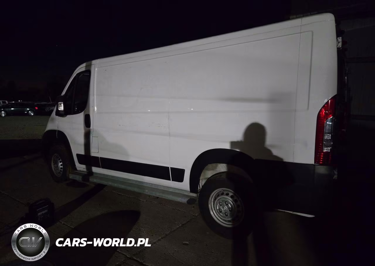2025 Ram Promaster 2500 2500 Standard VIN:3C6LRVVG2SE537833 - 2