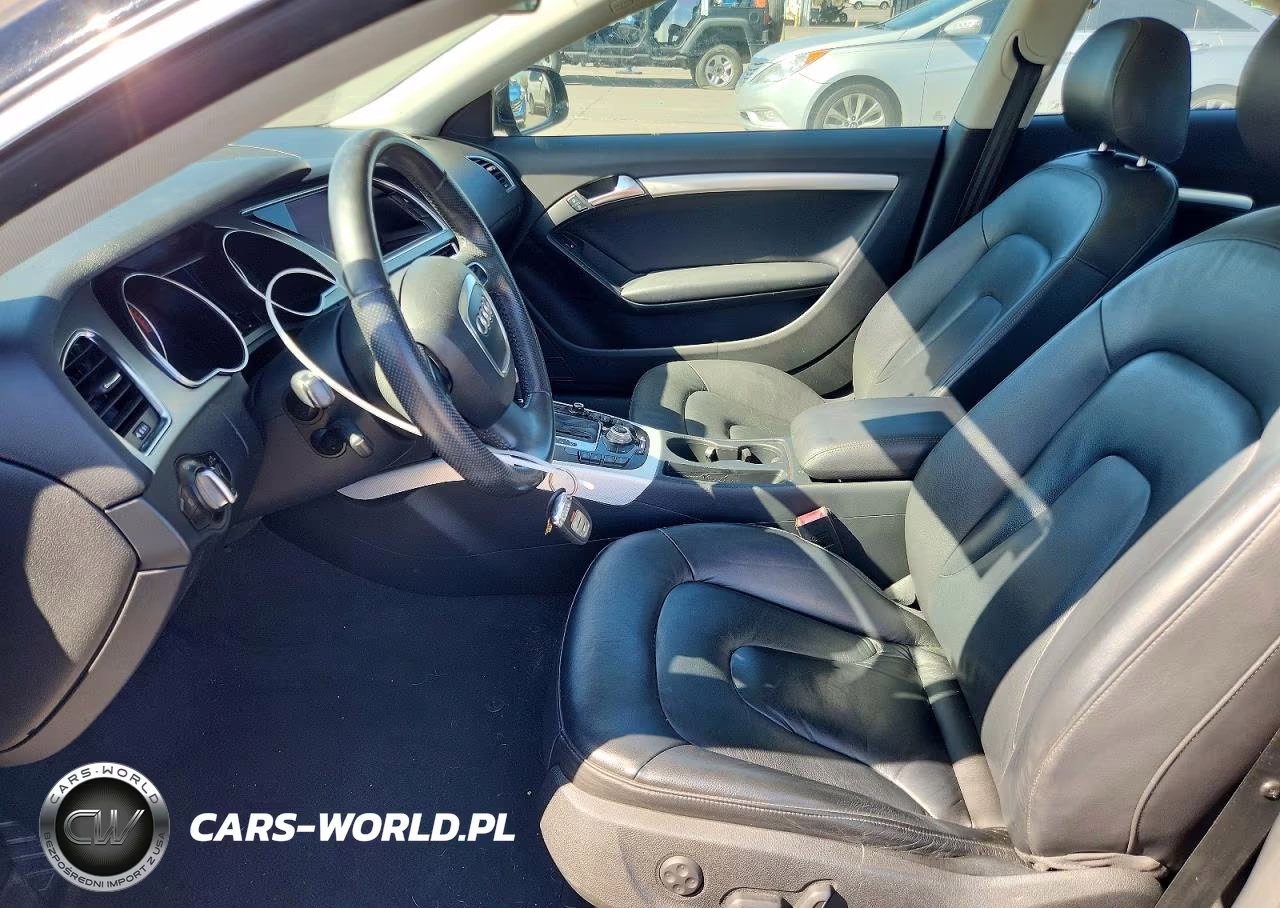 2010 Audi A5 Premium Plus VIN:WAULFAFR5AA035438 - 7