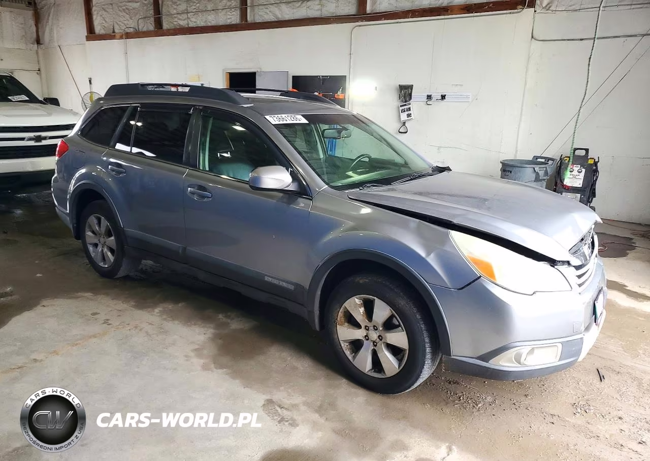 2010 Subaru Outback 3.6R Limited VIN:4S4BRDLC8A2340266 - 4