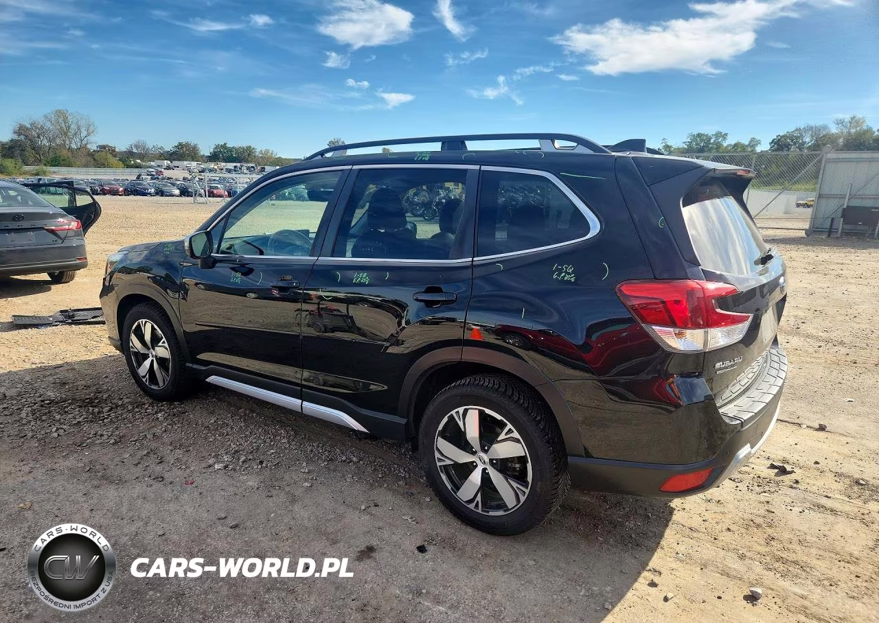 2021 Subaru Forester Touring VIN:JF2SKAXC1MH593191 - 2