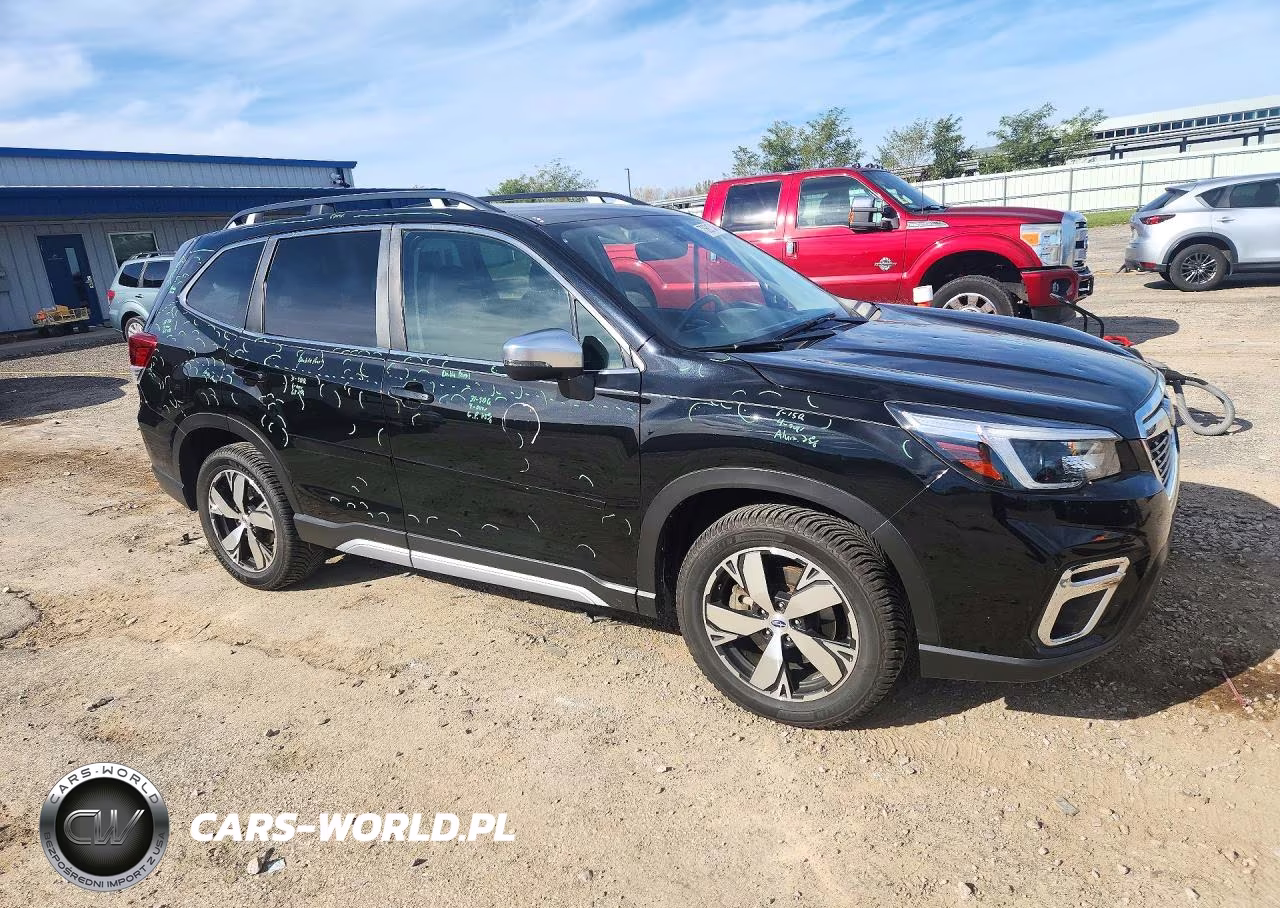 2021 Subaru Forester Touring VIN:JF2SKAXC1MH593191 - 4