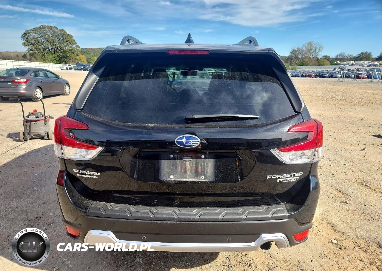 2021 Subaru Forester Touring VIN:JF2SKAXC1MH593191 - 6