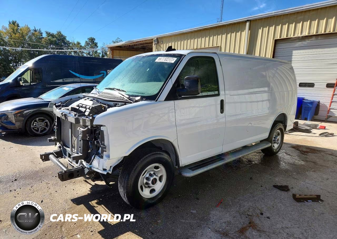 2025 GMC Savana G2500