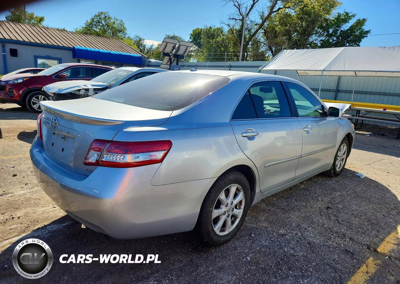 2010 Toyota Camry Le VIN:4T4BF3EK0AR071066 - 3