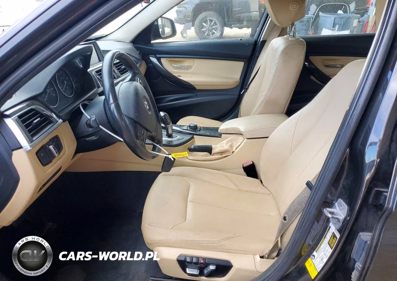 2018 BMW 320 I VIN:WBA8E1G55JNU92456 - 7
