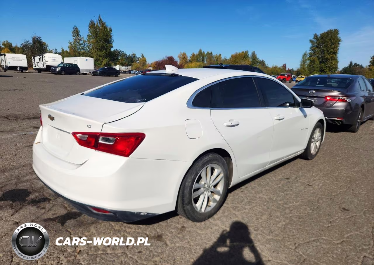 2016 Chevrolet Malibu VIN:1G1ZE5STXGF303154 - 3