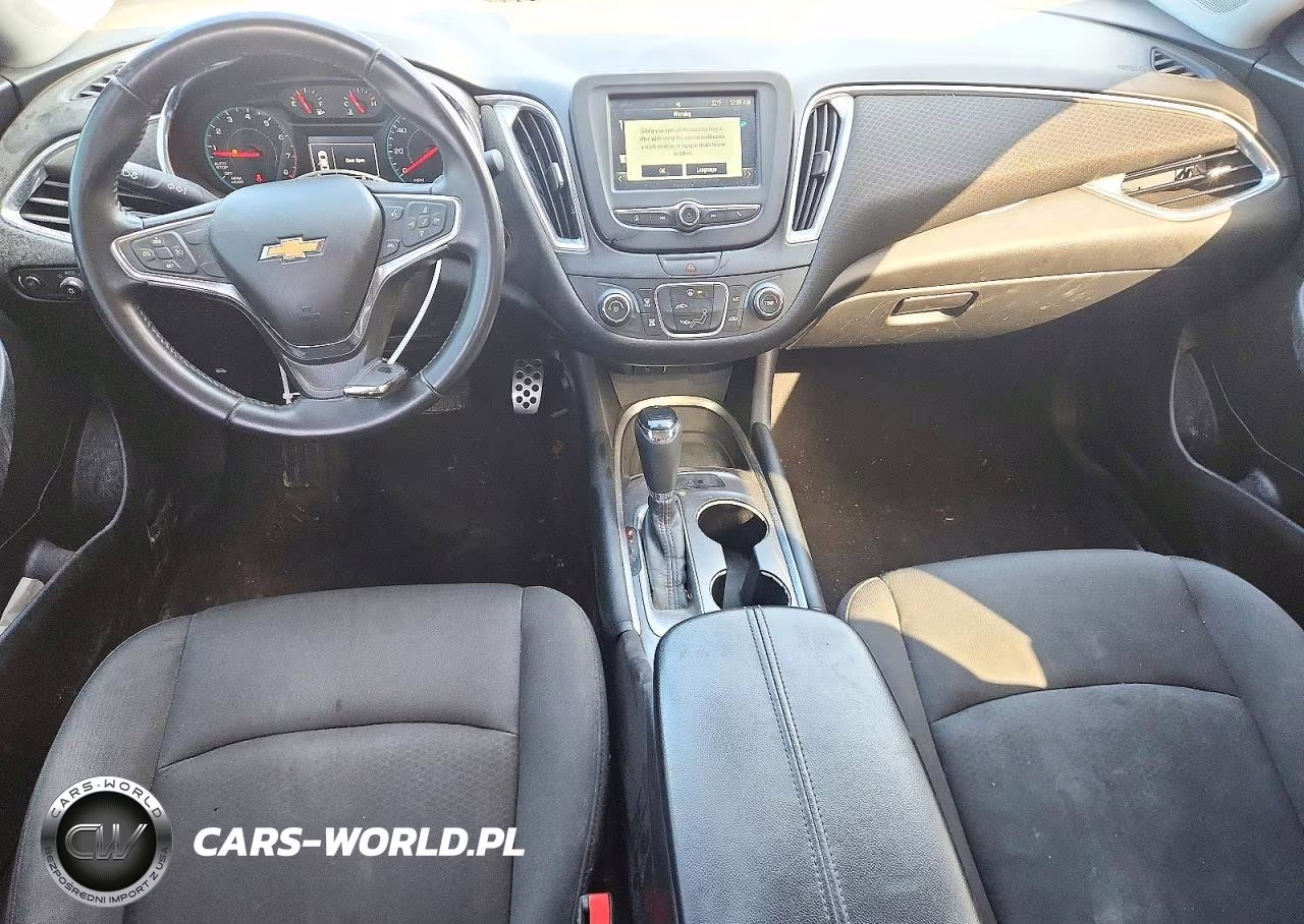 2016 Chevrolet Malibu VIN:1G1ZE5STXGF303154 - 8