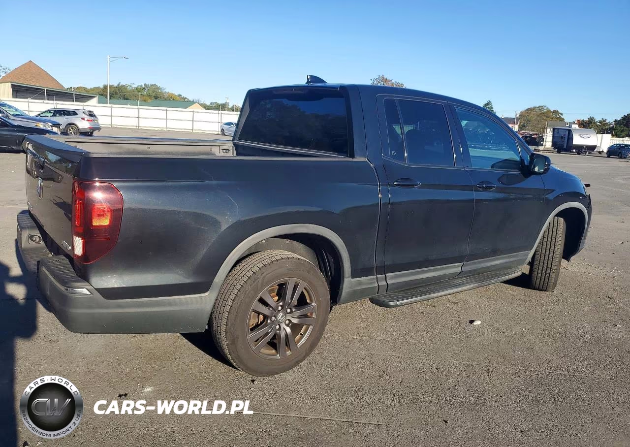 2019 Honda Ridgeline Sport VIN:5FPYK3F16KB047334 - 3