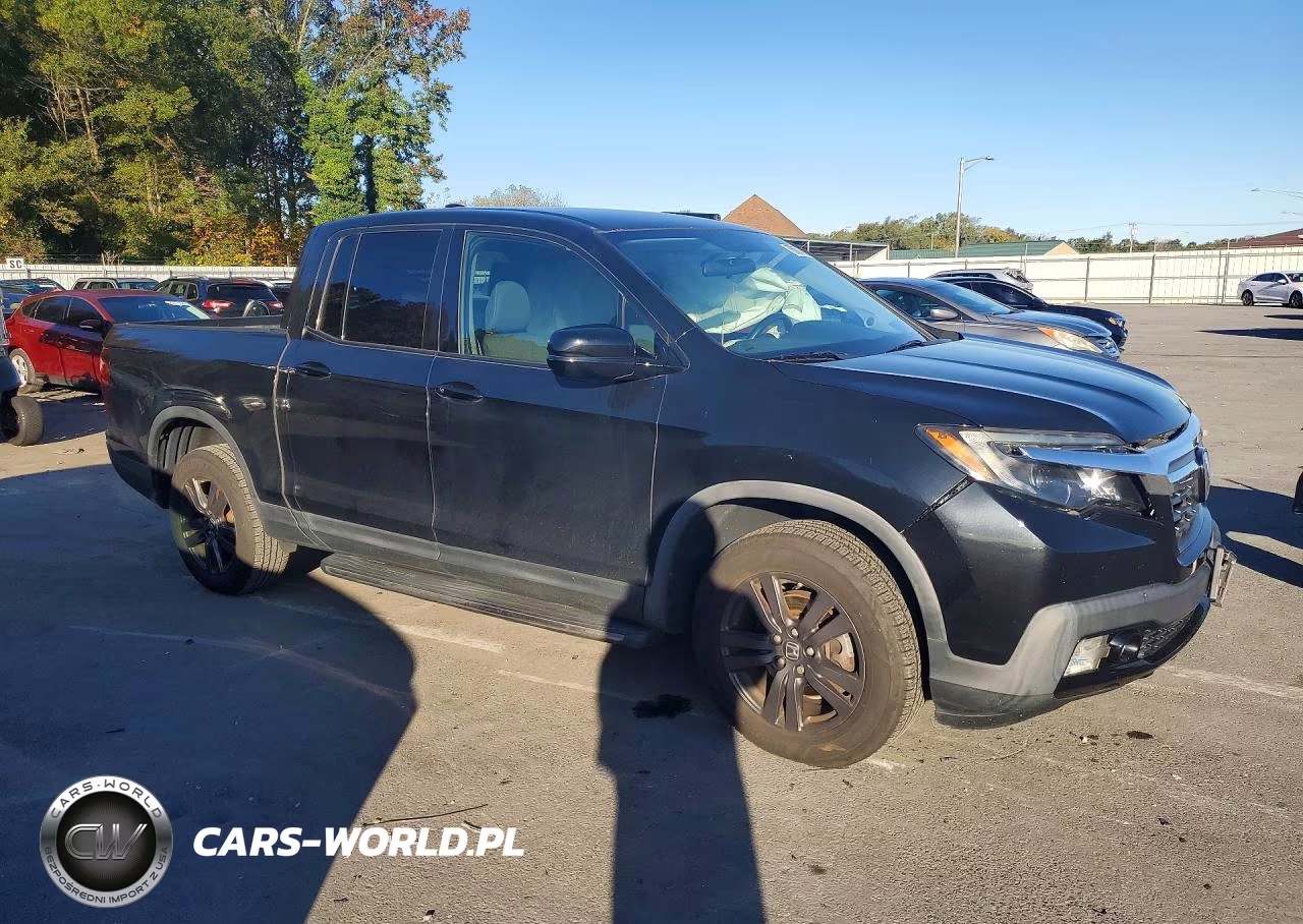 2019 Honda Ridgeline Sport VIN:5FPYK3F16KB047334 - 4