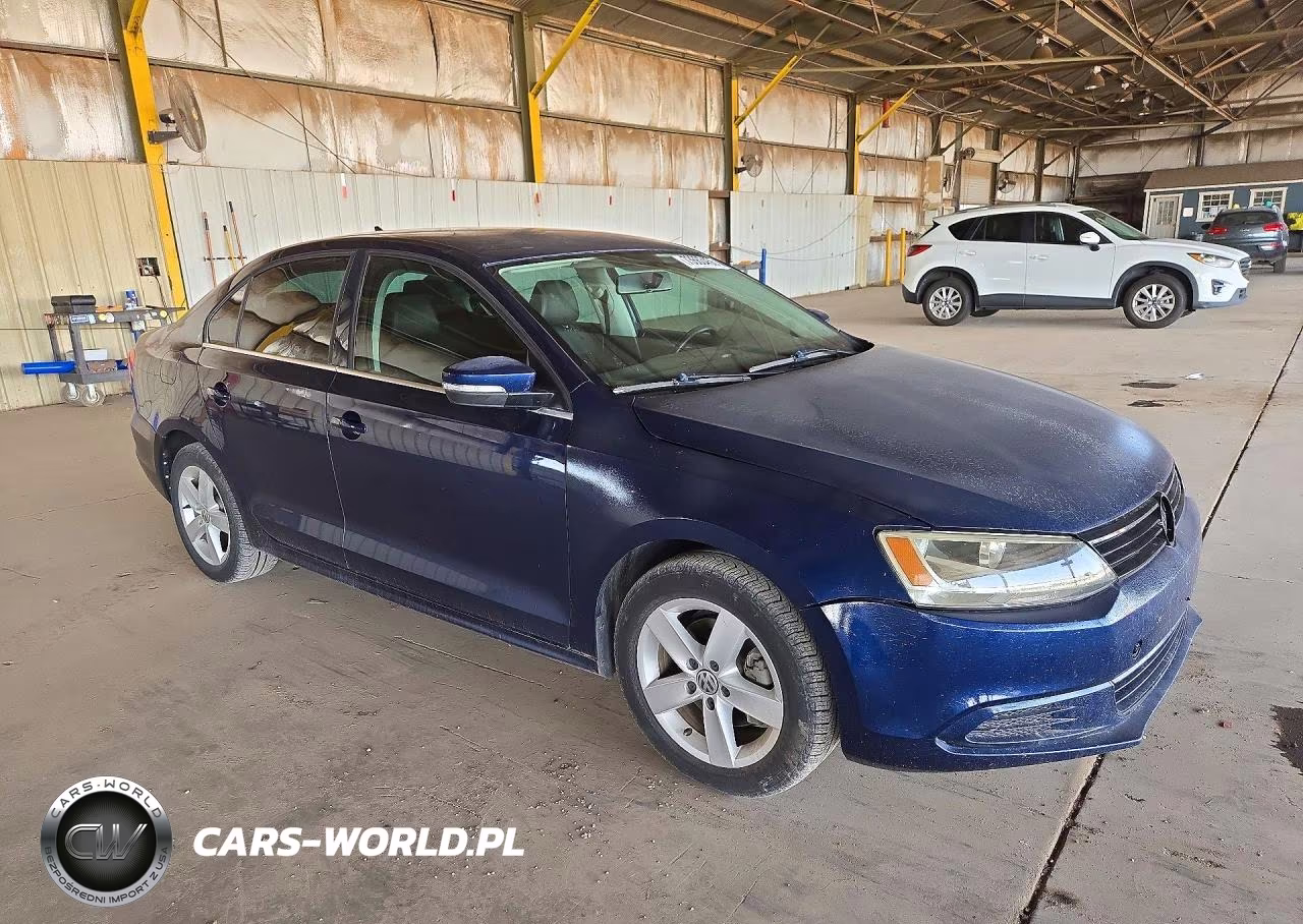 2013 Volkswagen Jetta Tdi VIN:3VWLL7AJ5DM285492 - 4