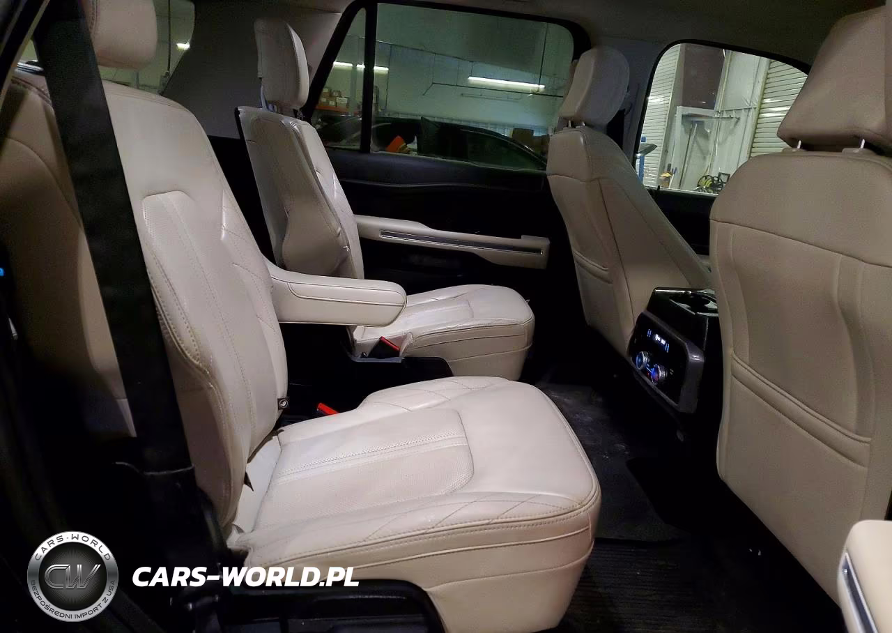 2019 Ford Expedition Platinum VIN:1FMJU1MT1KEA30192 - 11