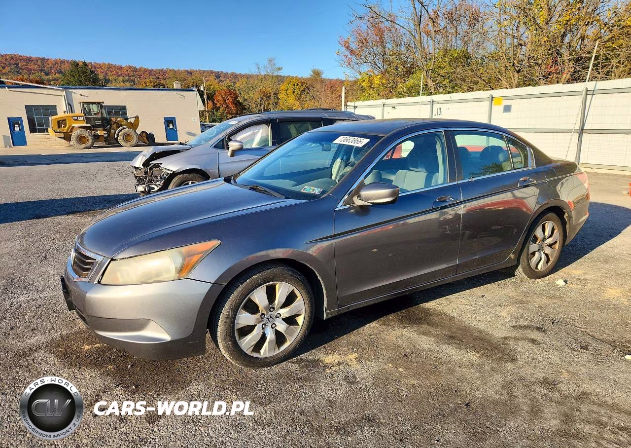 2008 Honda Accord VIN:1HGCP26728A023053 - 1