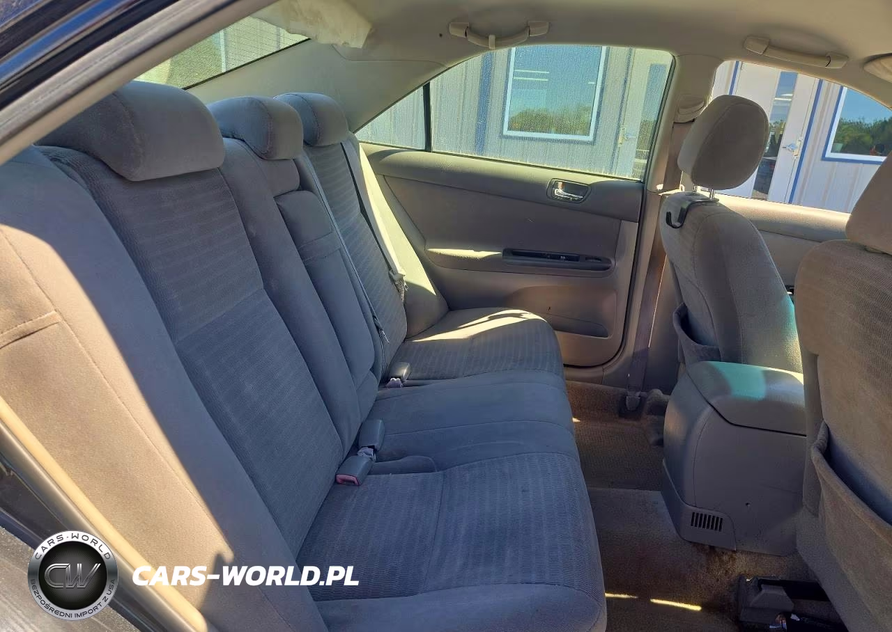 2005 Toyota Camry Le VIN:4T1BE32K85U062400 - 10