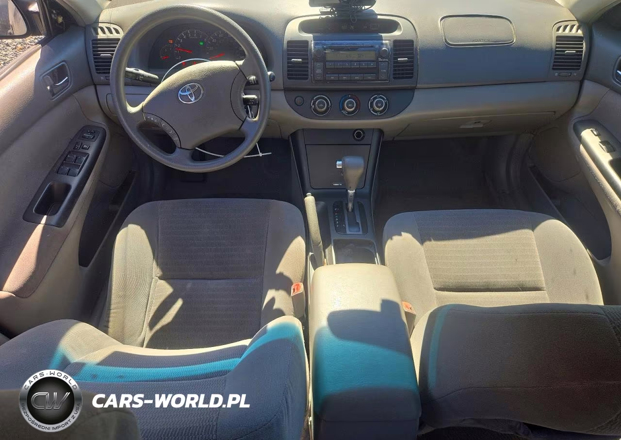 2005 Toyota Camry Le VIN:4T1BE32K85U062400 - 8