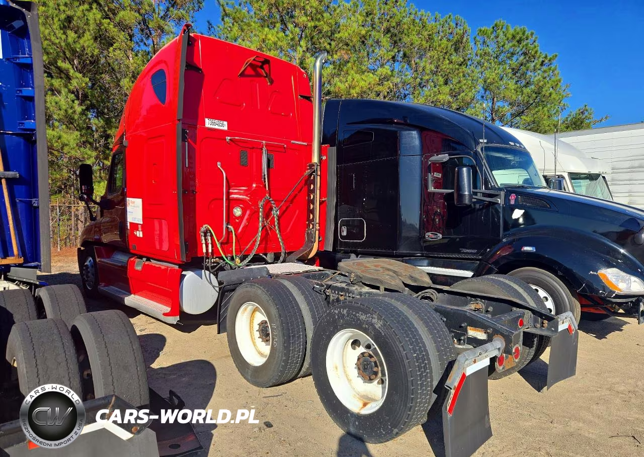 2011 Freightliner Cascadia Semi Truck VIN:1FUJGLDR6BSAT0147 - 2