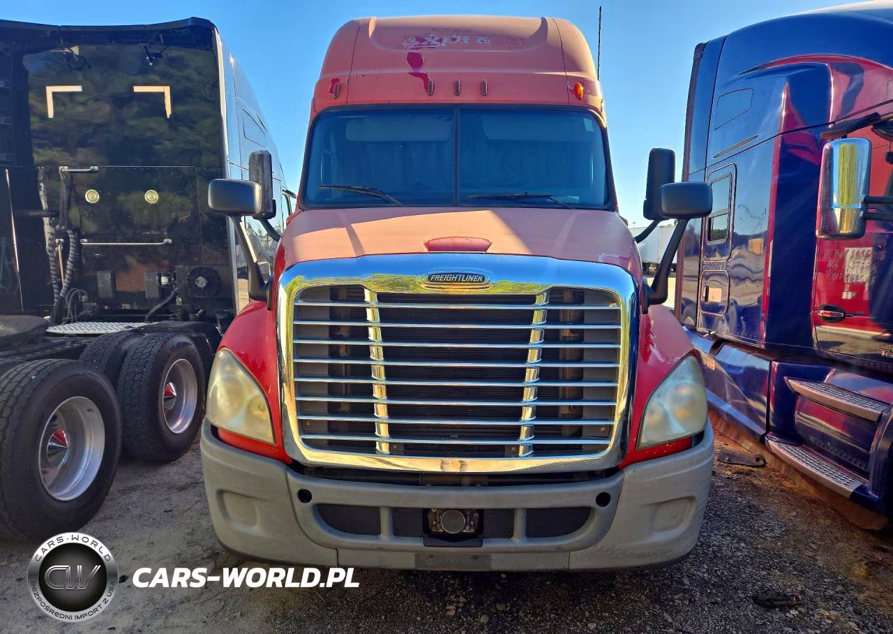 2011 Freightliner Cascadia Semi Truck VIN:1FUJGLDR6BSAT0147 - 5