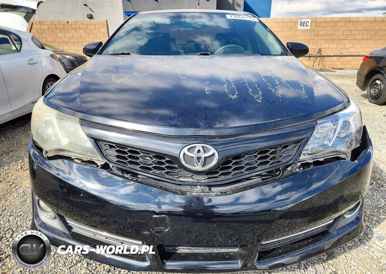 2014 Toyota Camry Se VIN:4T1BF1FKXEU442611 - 5