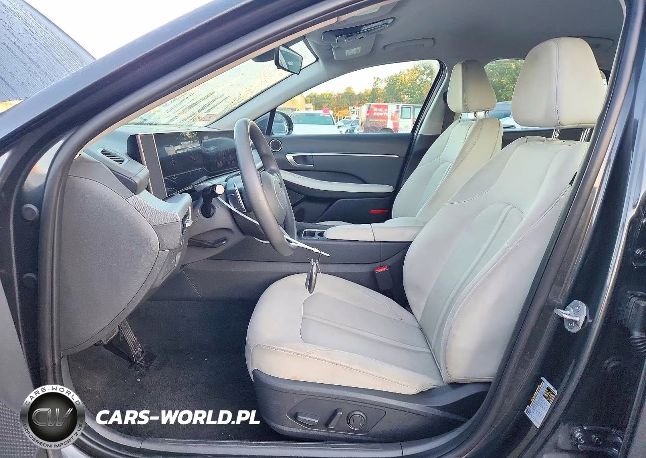 2025 Hyundai Sonata Sel VIN:KMHL64JA1SA437413 - 7