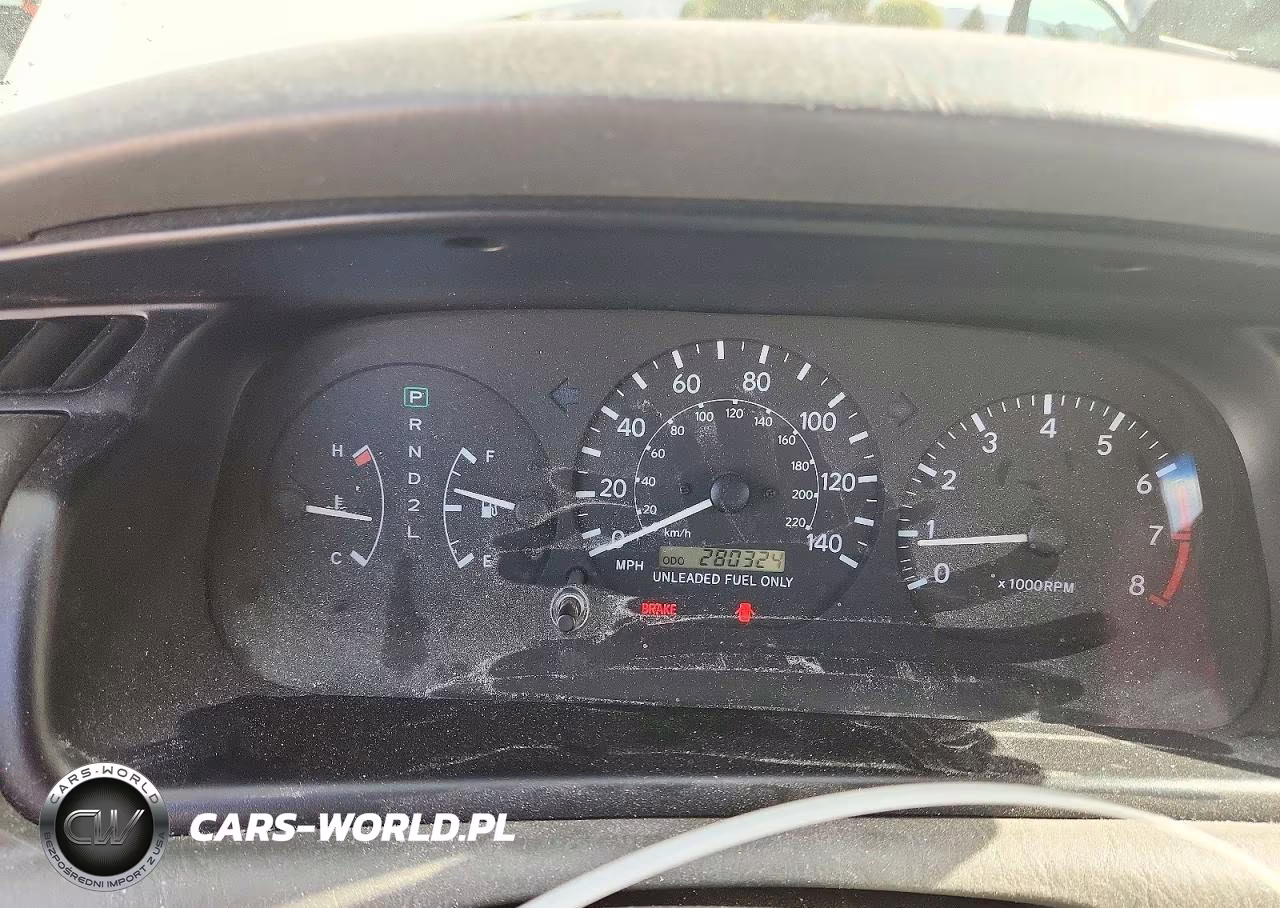 1999 Toyota Camry Le VIN:JT2BG22K0X0365313 - 9